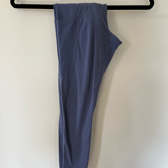 Athleta Salutation Stash Pocket 7/8 Tight, Dark Periwinkle, XSmall - Picture 3 of 4